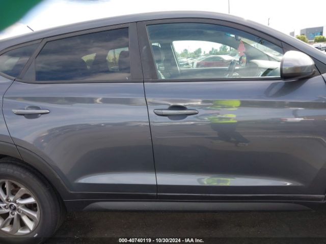 KM8J23A43JU787601 Hyundai TUCSON SE