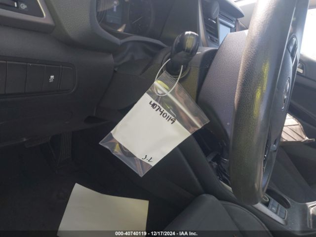 KM8J23A43JU787601 Hyundai TUCSON SE