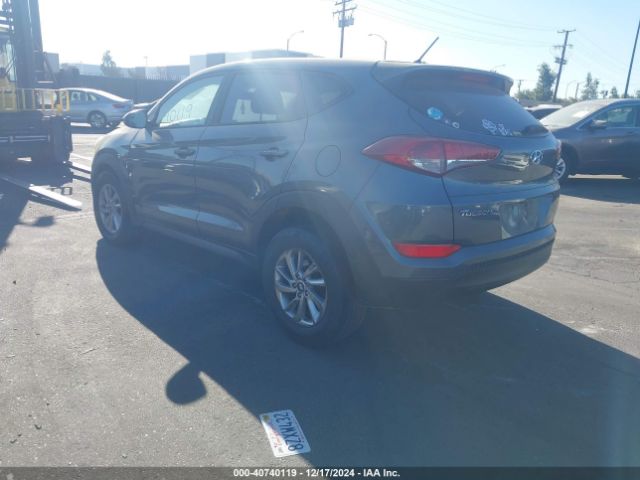 KM8J23A43JU787601 Hyundai TUCSON SE