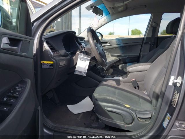 KM8J23A43JU787601 Hyundai TUCSON SE