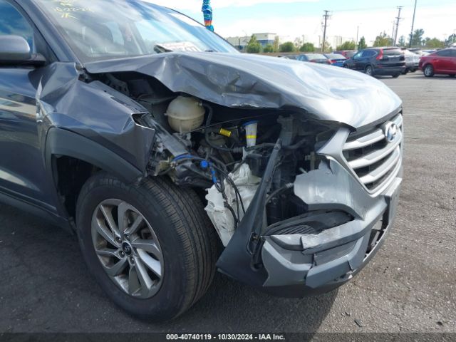 KM8J23A43JU787601 Hyundai TUCSON SE