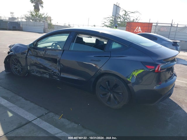 2024 TESLA MODEL 3 5YJ3E1EA6RF740608 Photo 2