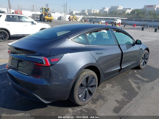2024 TESLA MODEL 3 5YJ3E1EA6RF740608 Photo 3