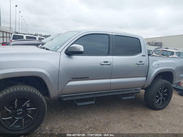 5TFAZ5CNXMX116026 Toyota Tacoma Sr5 V6