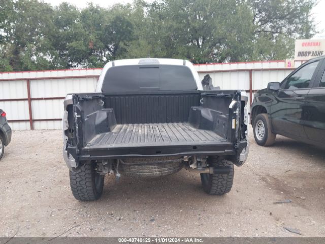5TFAZ5CNXMX116026 Toyota Tacoma Sr5 V6