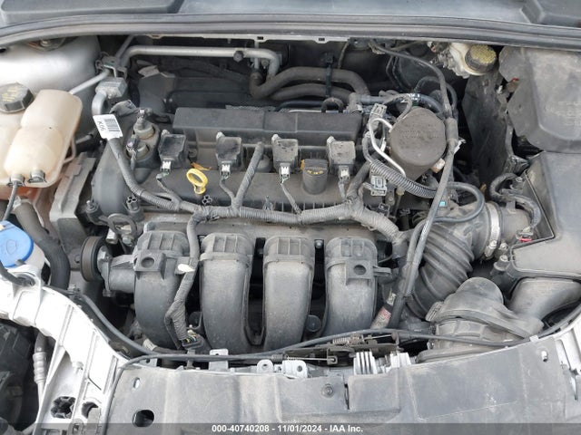 Ford FOCUS SE 2016 1FADP3F24GL220554 Image 10