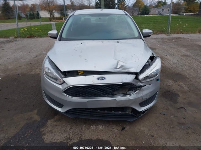 Ford FOCUS SE 2016 1FADP3F24GL220554 Image 12