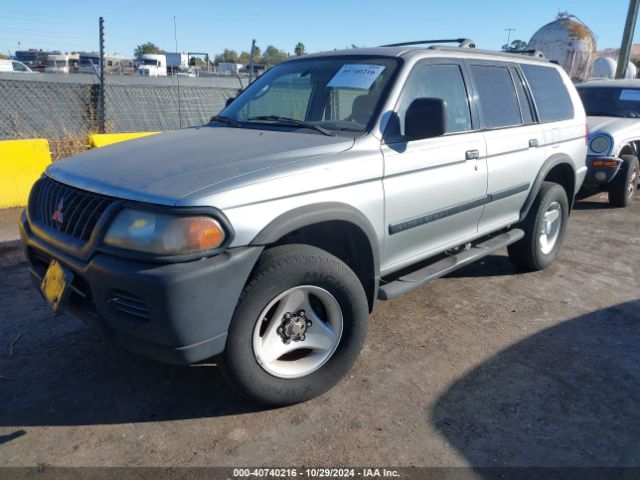 2000 MITSUBISHI MONTERO SPORT JA4LS31H0YP022624 Photo 1