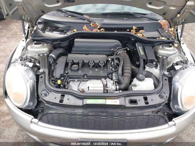 2010 MINI COOPER S WMWMF7C59ATZ72418 Photo 9