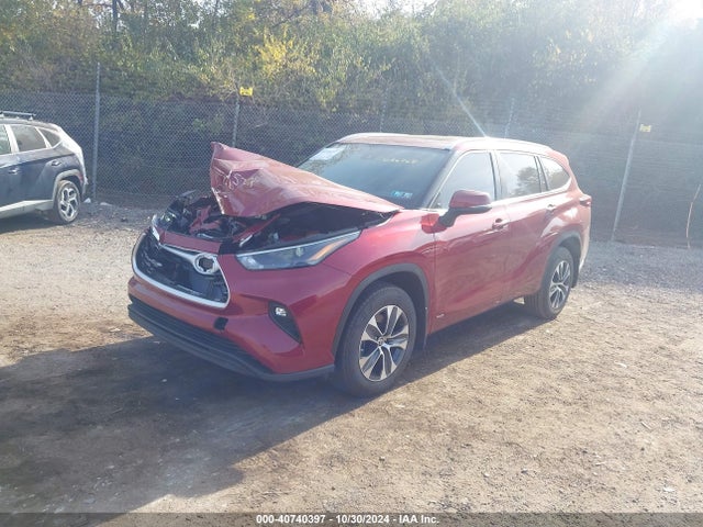 Toyota Highlander Hybrid Xle 2024 5TDKBRCH3RS636768 Image 2