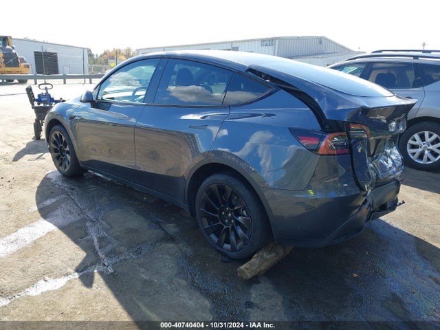 2022 TESLA MODEL Y 7SAYGDEE6NA018294 Photo 2