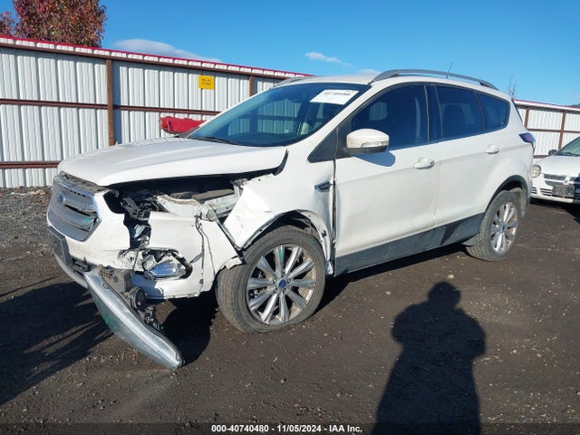 Ford Escape Titanium 2017 1FMCU9J92HUD20780 Image 2