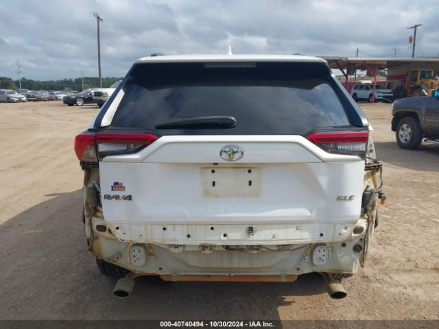 2T3W1RFV2LC045666 Toyota Rav4 Xle