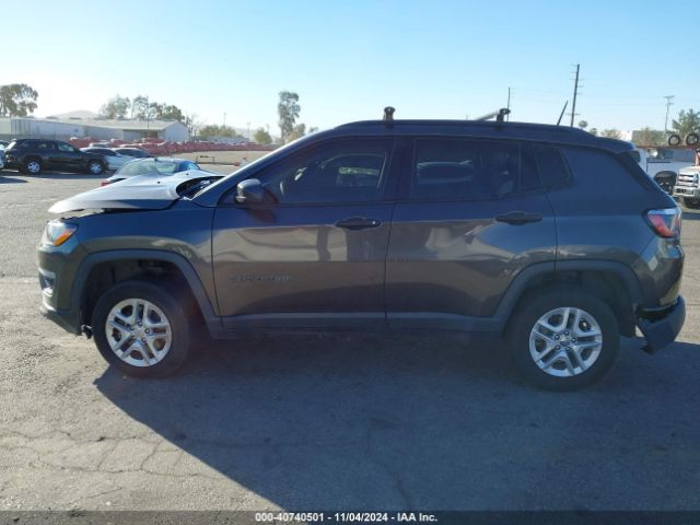 3C4NJDAB0JT107998 Jeep Compass Sport 4x4