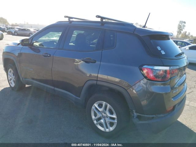 3C4NJDAB0JT107998 Jeep Compass Sport 4x4