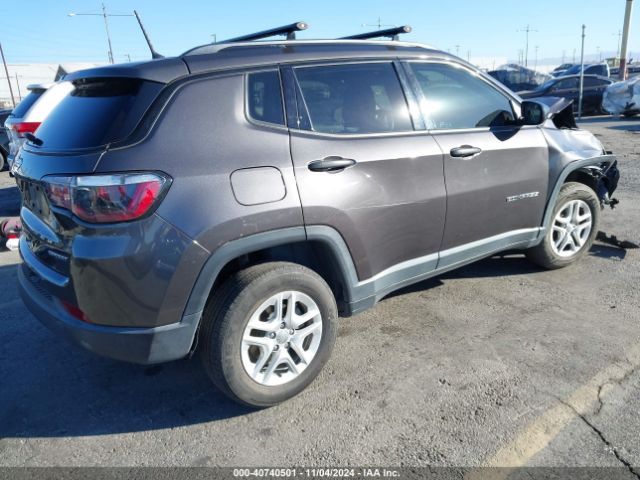 3C4NJDAB0JT107998 Jeep Compass Sport 4x4