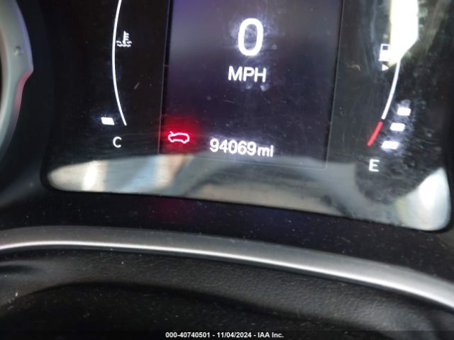 3C4NJDAB0JT107998 Jeep Compass Sport 4x4