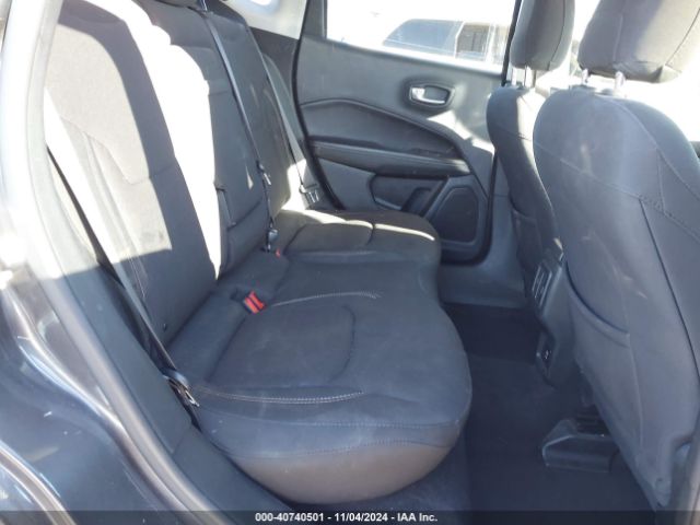 3C4NJDAB0JT107998 Jeep Compass Sport 4x4
