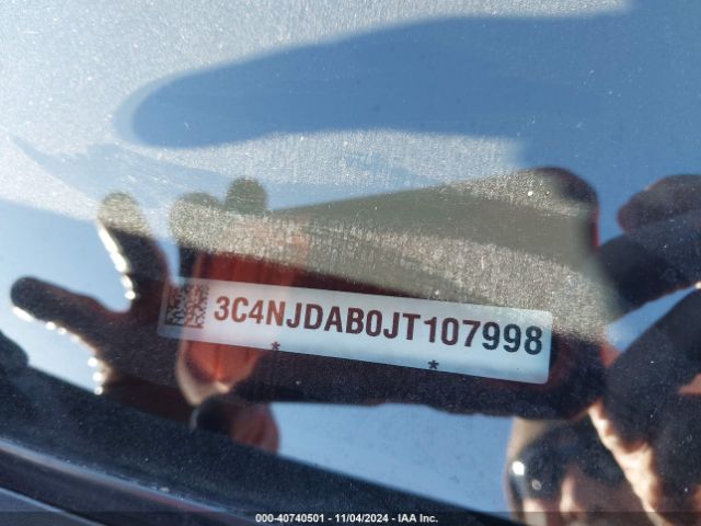 3C4NJDAB0JT107998 Jeep Compass Sport 4x4
