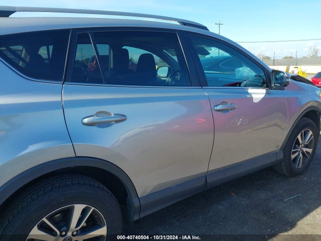Toyota Rav4 Adventure/xle 2018 2T3RFREV5JW787863 Image 14