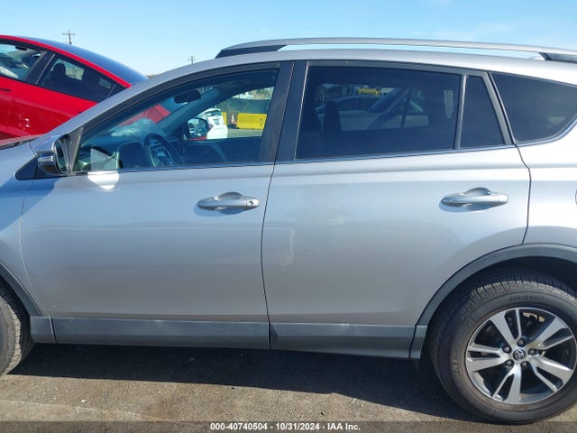 Toyota Rav4 Adventure/xle 2018 2T3RFREV5JW787863 Image 15