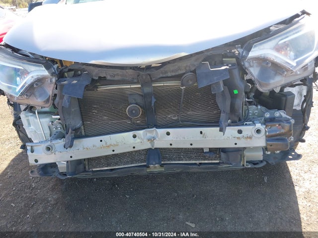 Toyota Rav4 Adventure/xle 2018 2T3RFREV5JW787863 Image 6