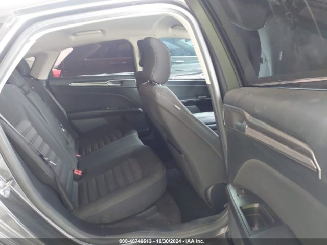 3FA6P0H71HR144679 Ford FUSION SE