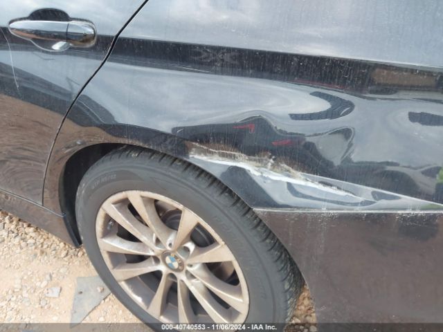 WBA8E1G30HNU15809 BMW 320i