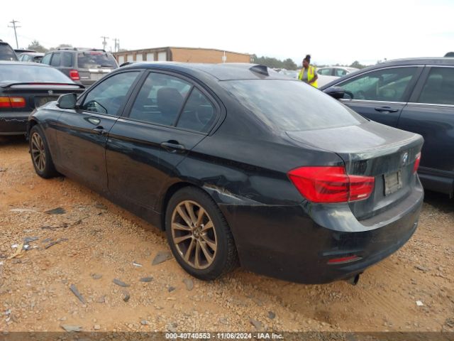 WBA8E1G30HNU15809 BMW 320i