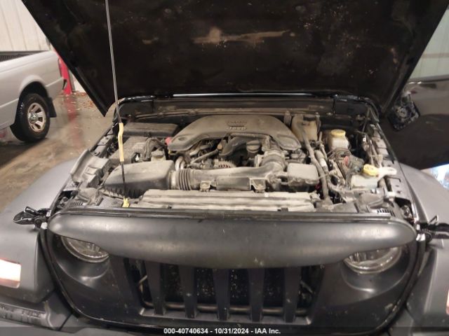 1C4HJXDGXJW188301 Jeep Wrangler Unlimited Sport S 4x4