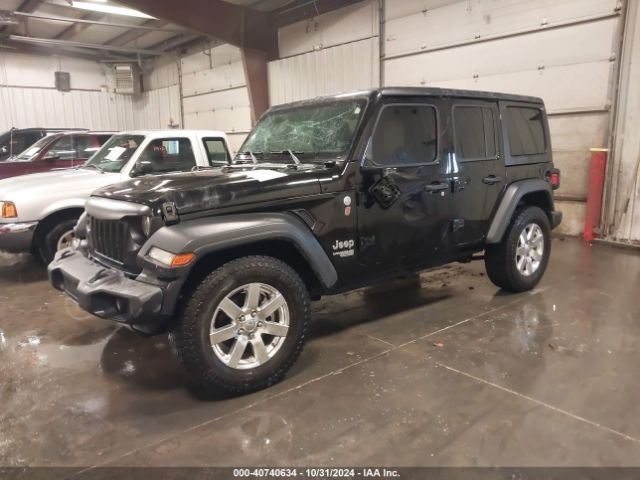 1C4HJXDGXJW188301 Jeep Wrangler Unlimited Sport S 4x4