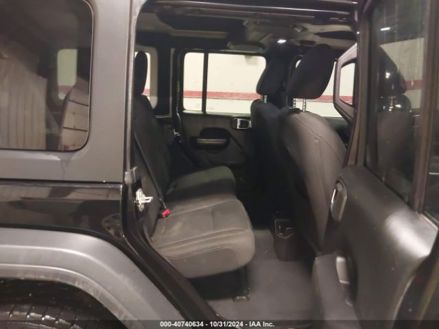 1C4HJXDGXJW188301 Jeep Wrangler Unlimited Sport S 4x4