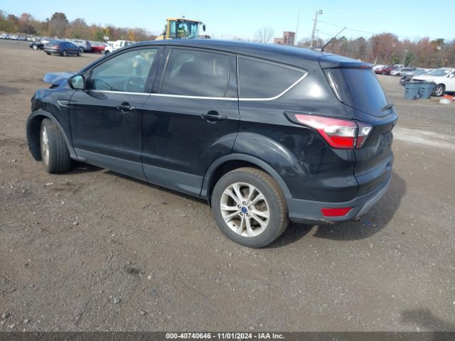 1FMCU9G95HUE82278 Ford ESCAPE SE