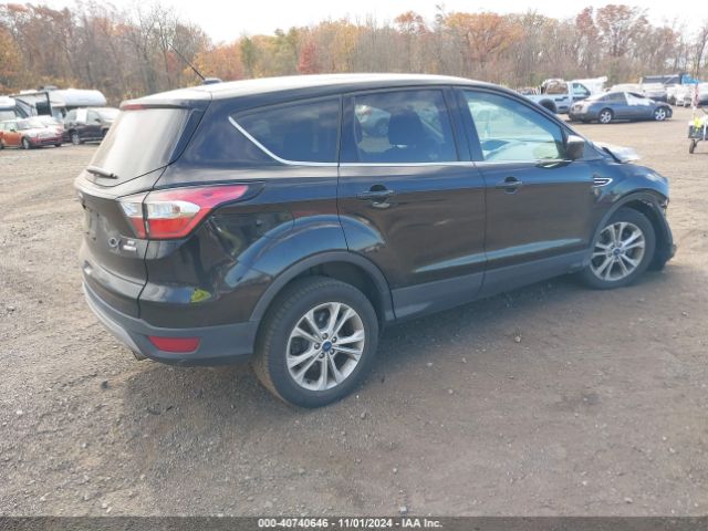 1FMCU9G95HUE82278 Ford ESCAPE SE