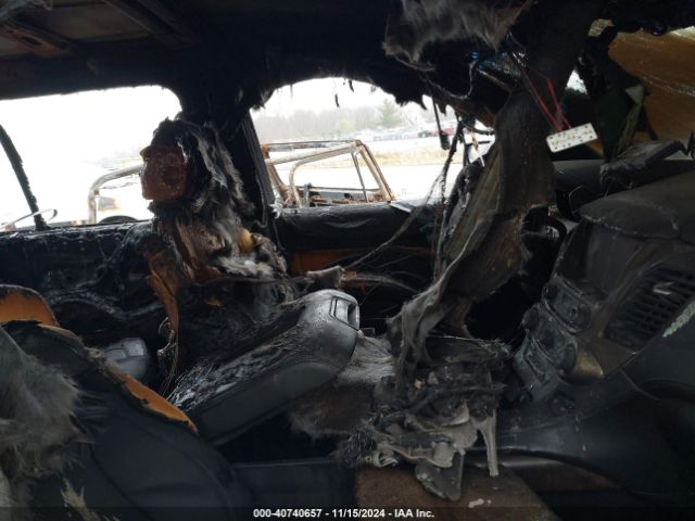 1GNSKBKC5FR521586 Chevrolet Tahoe Lt