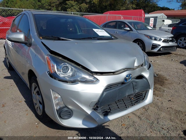 JTDKDTB31F1581453 Toyota Prius C One