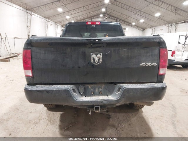 RAM 1500 Express  4x4 6'4 Box 2018 1C6RR7FGXJS111873 Image 16