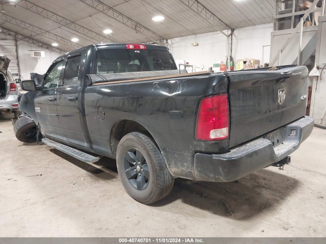 RAM 1500 Express  4x4 6'4 Box 2018 1C6RR7FGXJS111873 Image 3