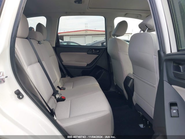 Subaru Forester 2.5i Premium 2015 JF2SJADC8FH826025 Image 8