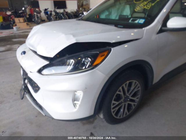 1FMCU9H6XLUC30992 Ford ESCAPE SEL