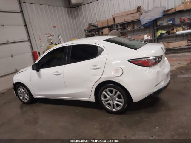 3MYDLBYVXJY320892 Toyota YARIS IA