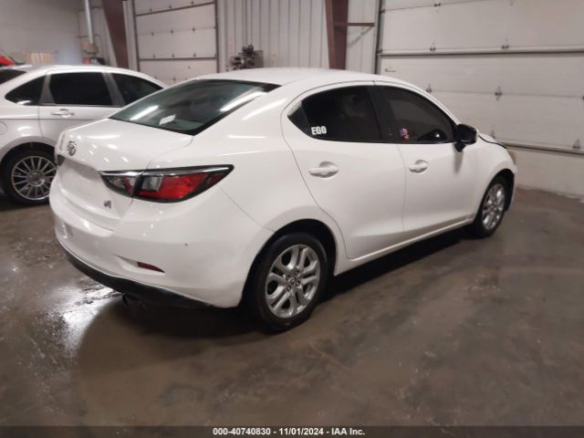 3MYDLBYVXJY320892 Toyota YARIS IA