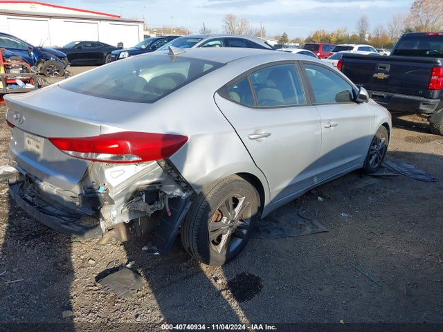 Hyundai Elantra Value Edition 2018 5NPD84LF3JH266652 Image 4