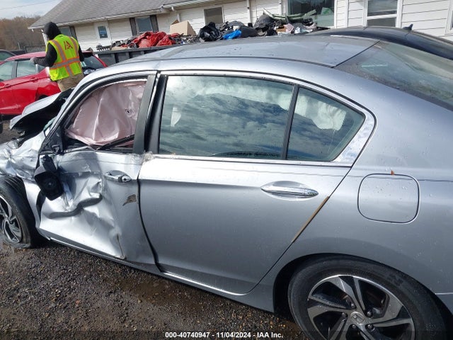 Honda ACCORD LX 2017 1HGCR2F37HA228584 Image 15