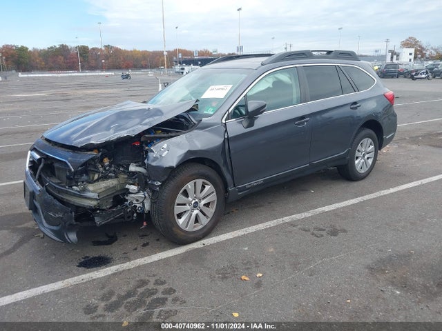 Subaru Outback 2.5i Premium 2018 4S4BSAHC2J3314008 Image 2