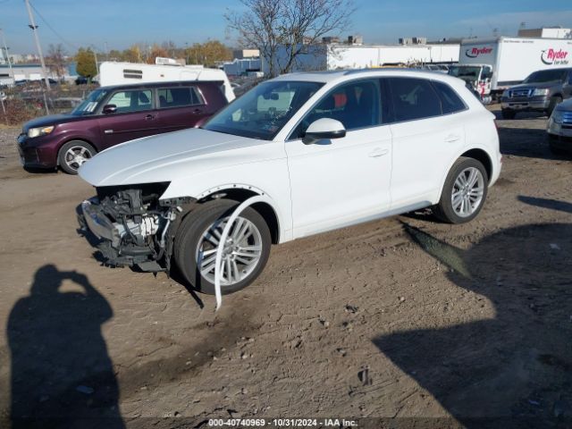WA1BNAFY9J2226244 Audi Q5 2.0t Tech Premium