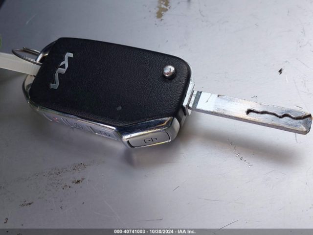 3KPF24AD7PE680915 KIA Forte Lxs