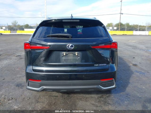 JTJGJRDZ2M2147906 Lexus NX 300H