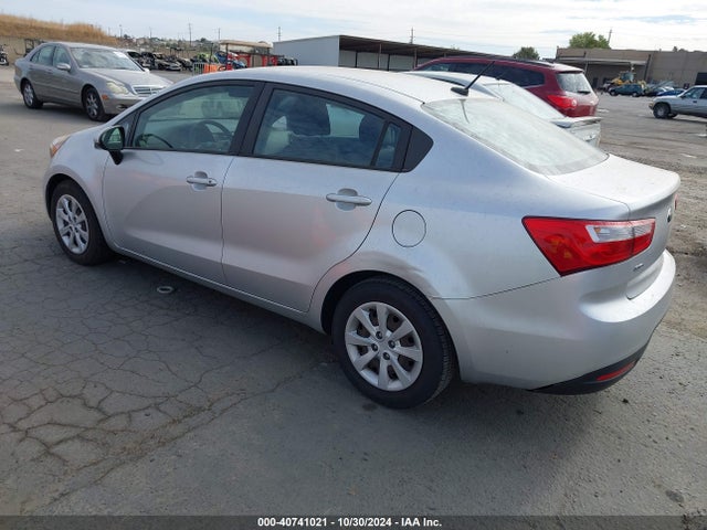 KIA RIO LX 2015 KNADM4A30F6527030 Image 3