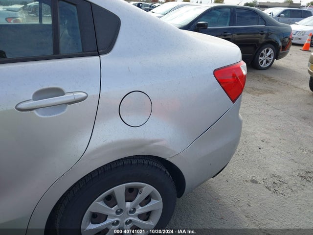 KIA RIO LX 2015 KNADM4A30F6527030 Image 6